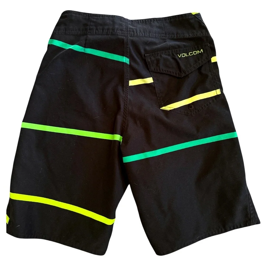 Volcom Board Shorts Boys 16R Black Excellent‎ Striped Swim Trunks Surf Beach
